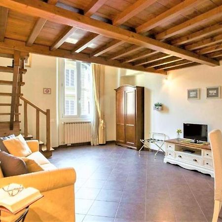 Charming Suite Cavour Heart Of Florence Luaran gambar
