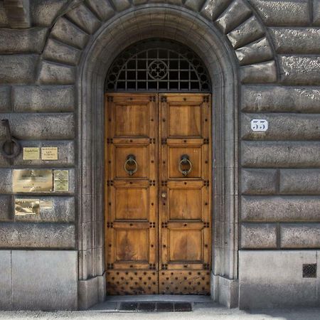 Charming Suite Cavour Heart Of Florence Luaran gambar