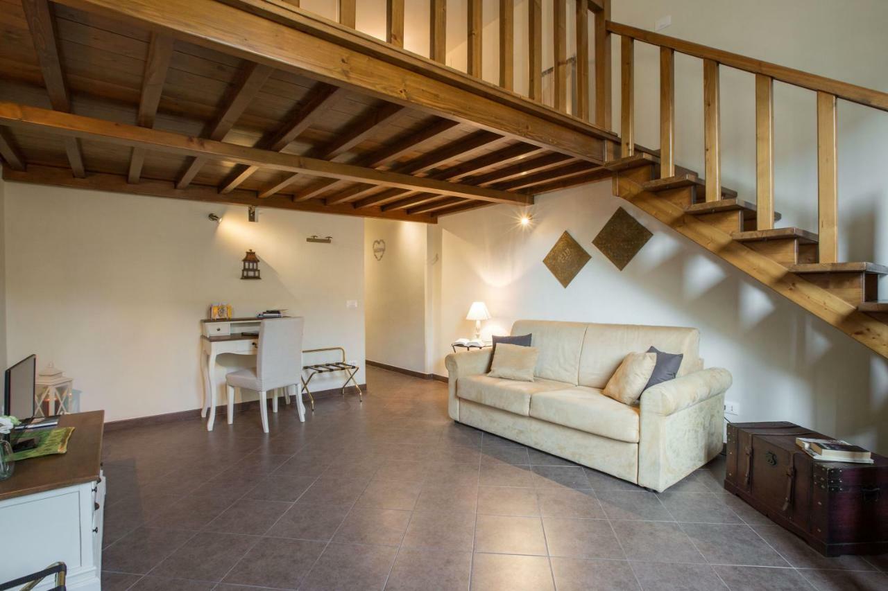 Charming Suite Cavour Heart Of Florence Luaran gambar