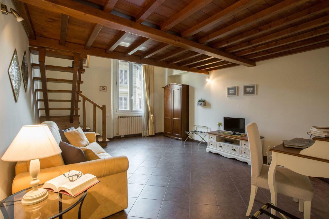 Charming Suite Cavour Heart Of Florence Luaran gambar