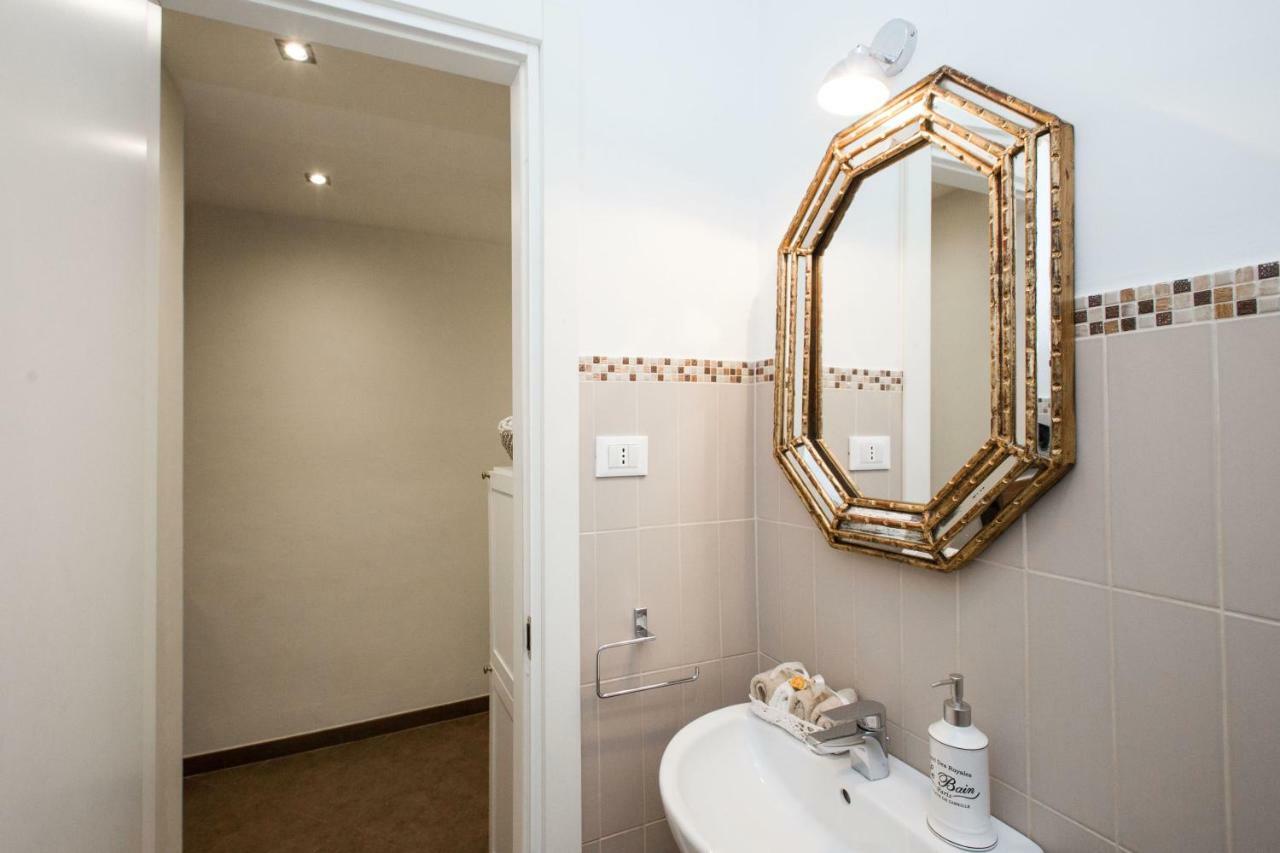 Charming Suite Cavour Heart Of Florence Luaran gambar